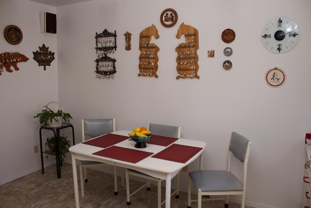 Cozy Nest Bed & Breakfast Calgary Ngoại thất bức ảnh